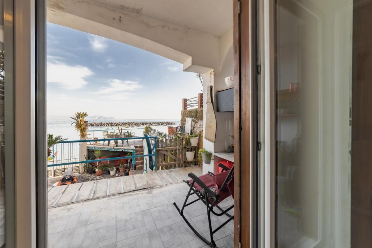 Marevestrum - Incantevole Casa Con Accesso Diretto In Spiaggia Bacoli Exterior foto